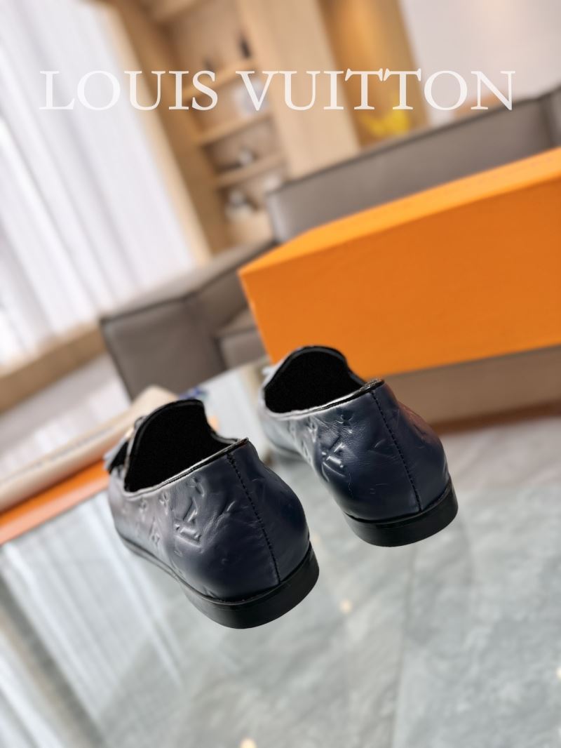 Louis Vuitton Low Shoes